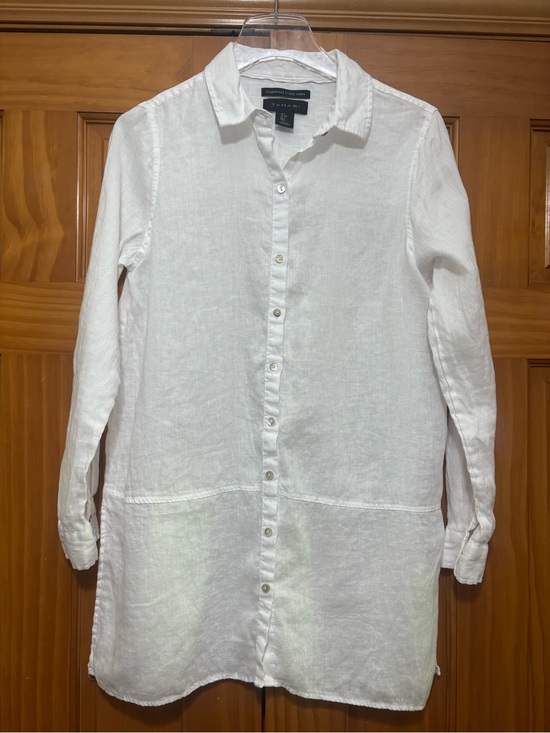 Tahari Tops - Tahari White Linen Button-Down Tunic Top Size Small EUC